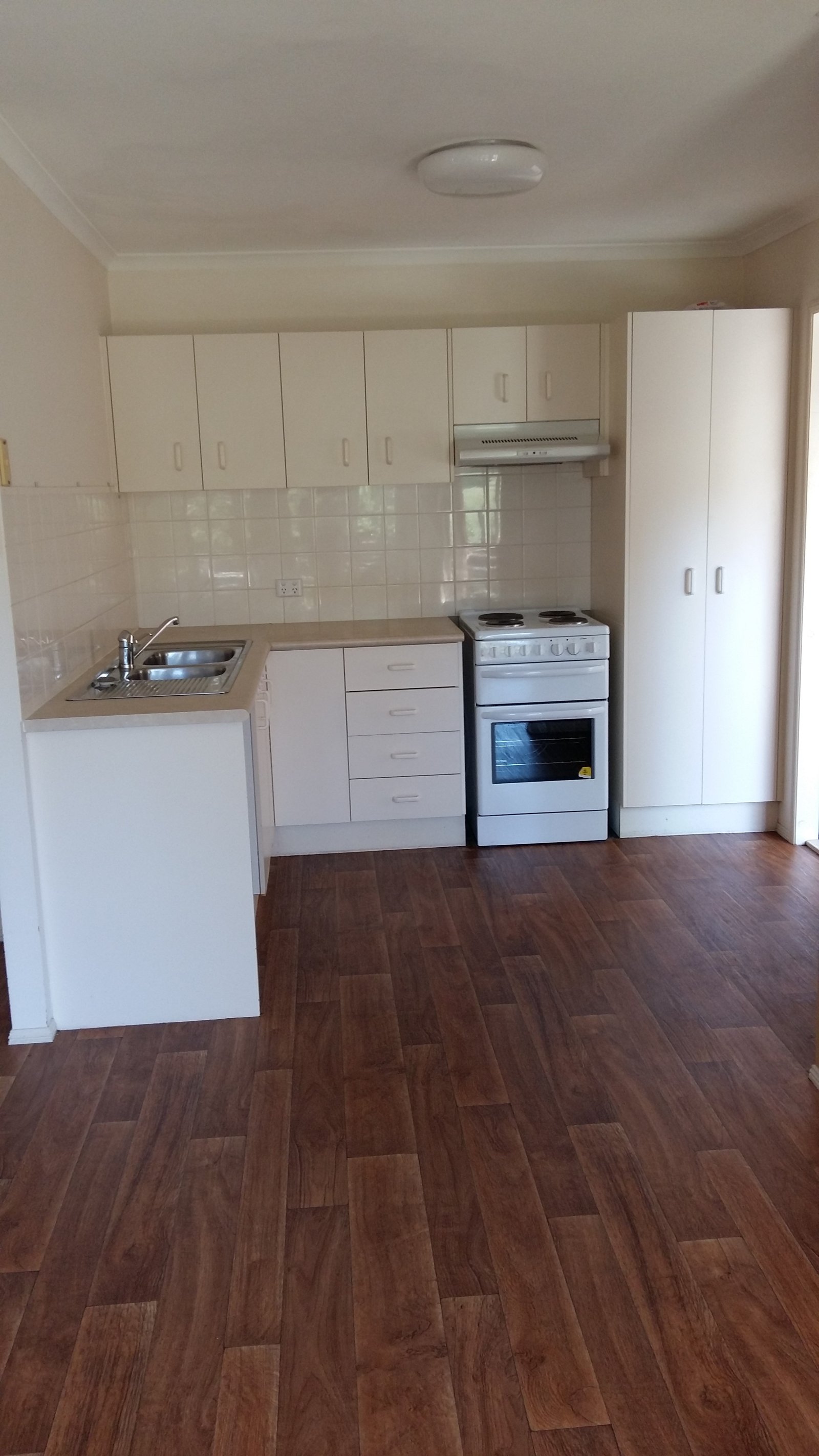 1/53 Elizabeth Avenue GOONELLABAH 3
