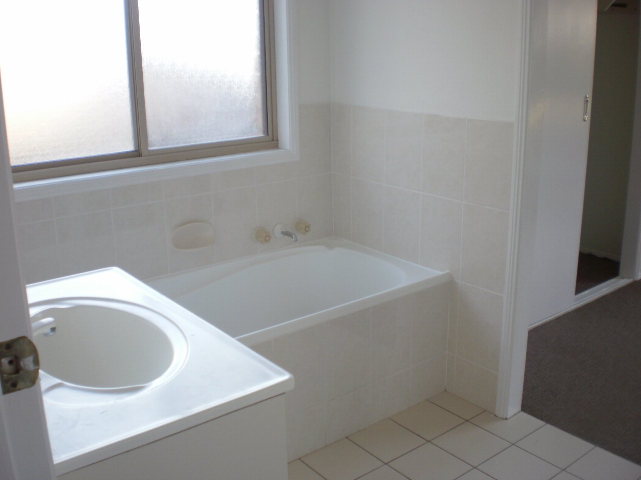1/53 Elizabeth Avenue GOONELLABAH 4
