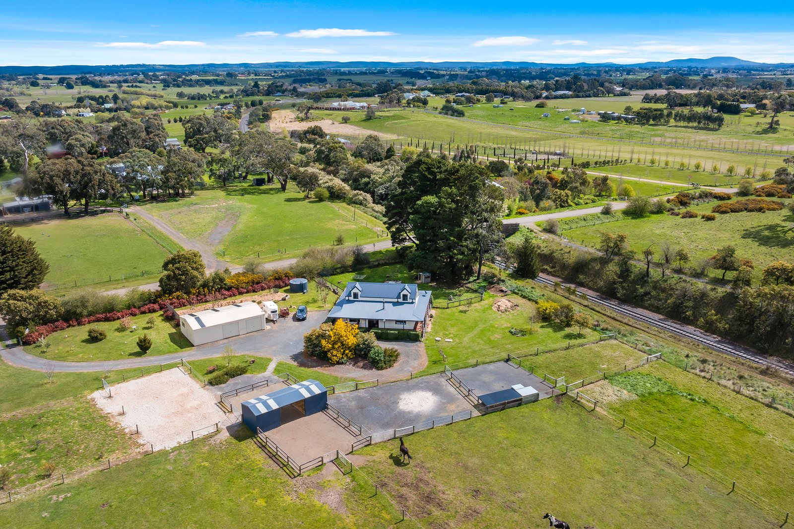 Real Estate and Property in 153 Flynns Lane, Kyneton, VIC