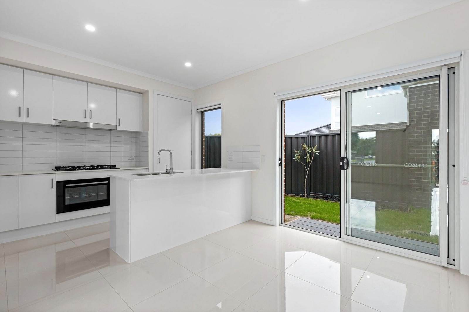 Gallery: 1/53 Hamilton Street