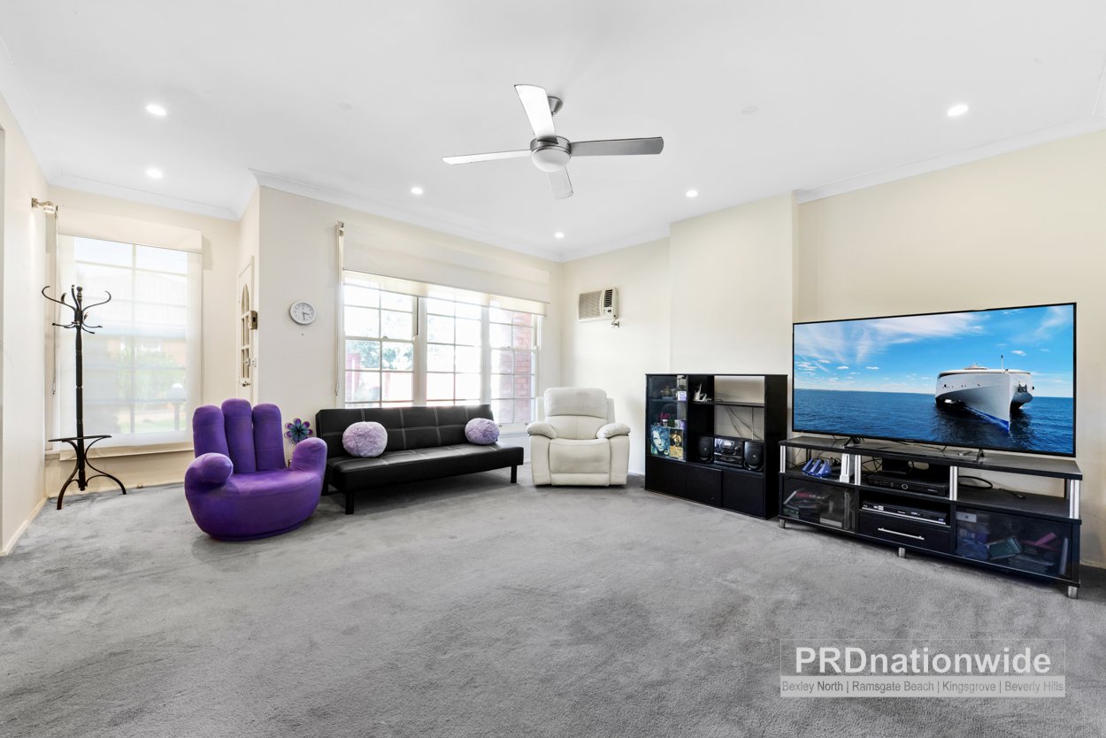1/53 Horbury Street SANS SOUCI 2