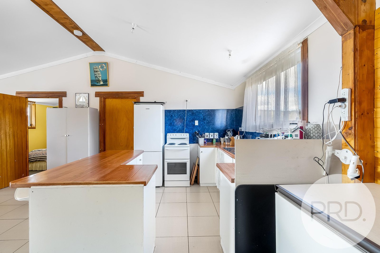 153 Kelletts Road SLOPING MAIN 7