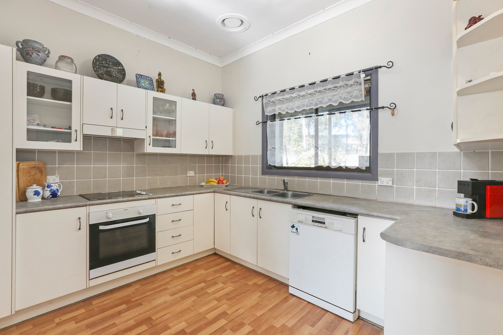 153 Princes Highway DAPTO 2