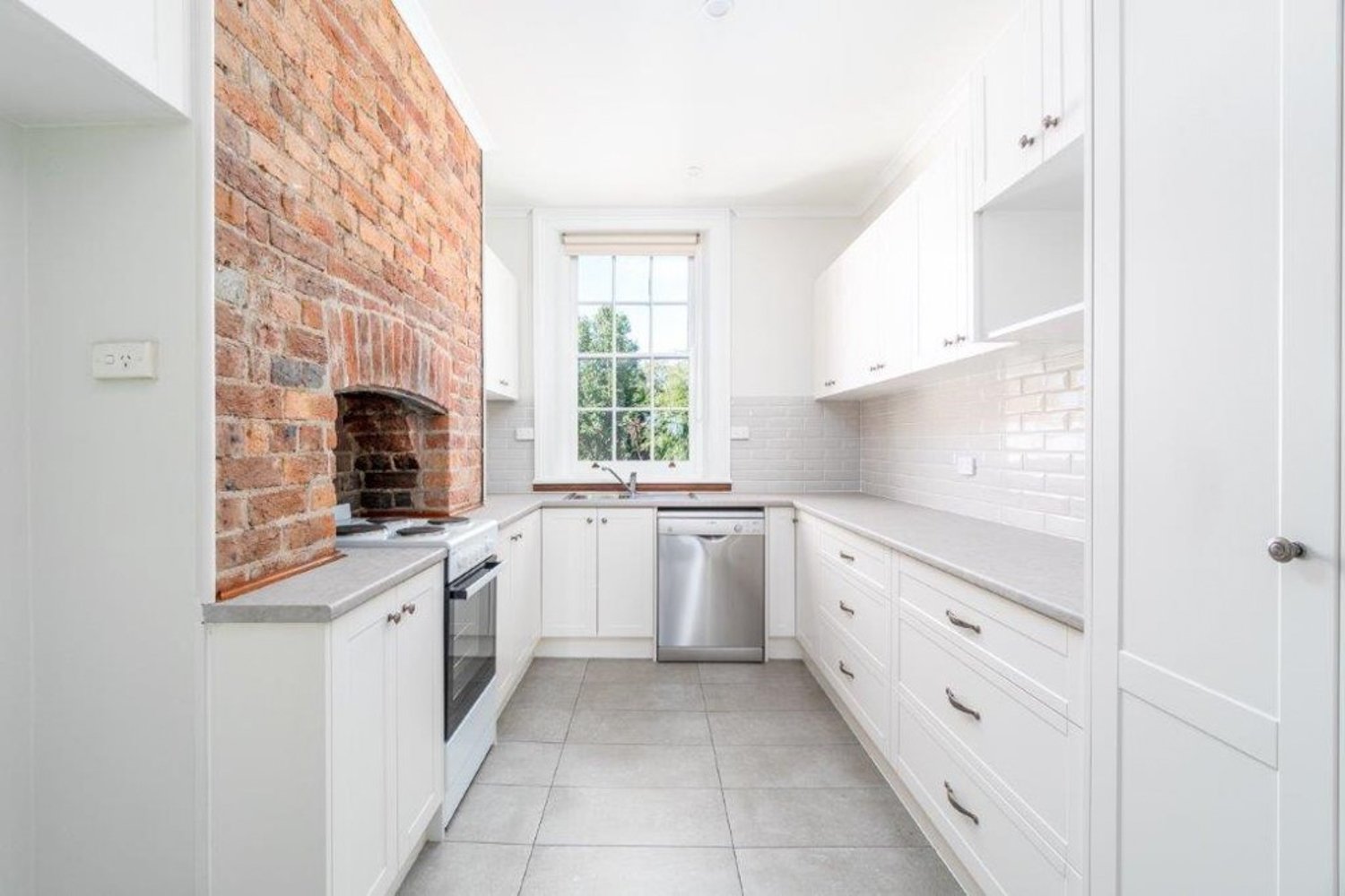 153 Swan Street MORPETH 12