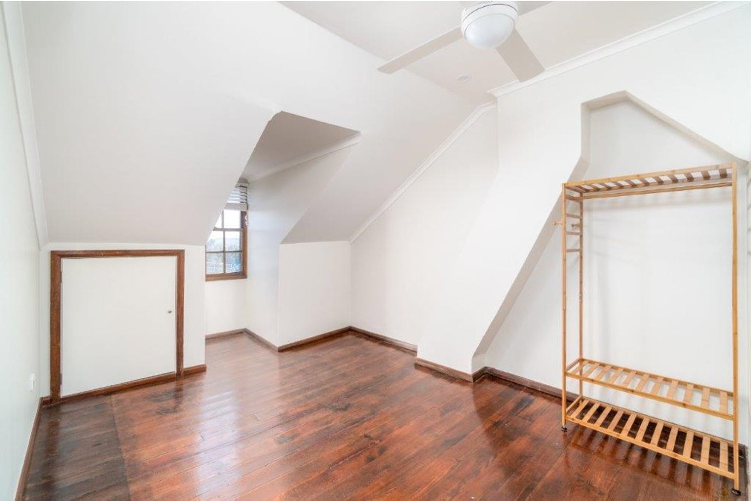 153 Swan Street MORPETH 13