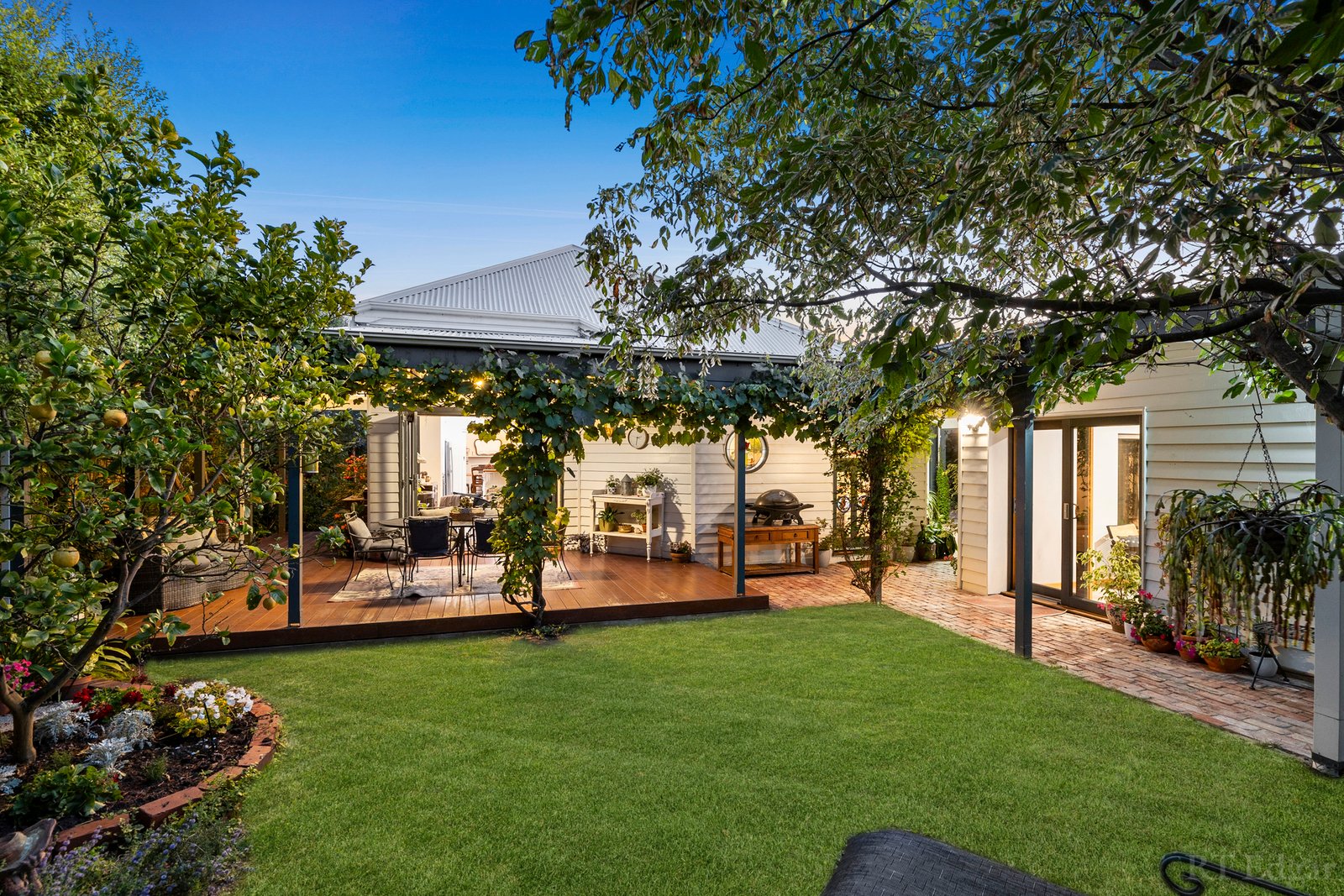 Property Video Thumbnail