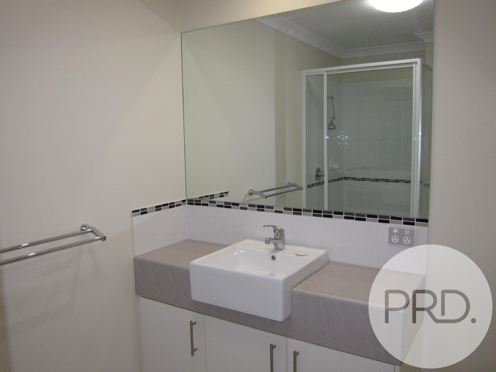 15/30 Malata Crescent SUCCESS 8