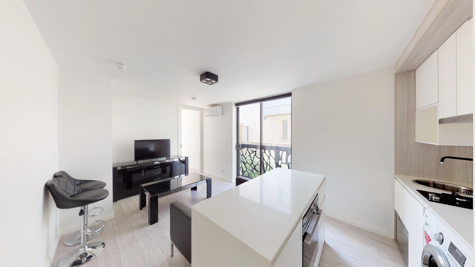 Gallery: 15/32 Darling Street