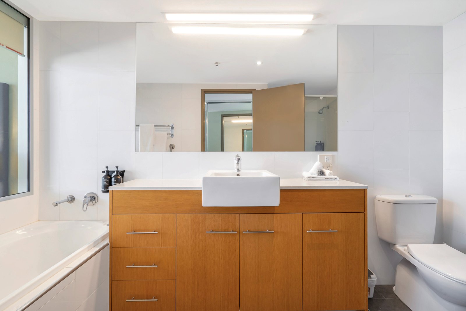 1534/6-8 Stuart Street TWEED HEADS 8