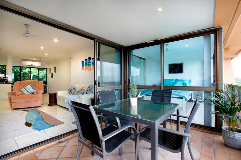 153/6 Eshelby Drive CANNONVALE 7