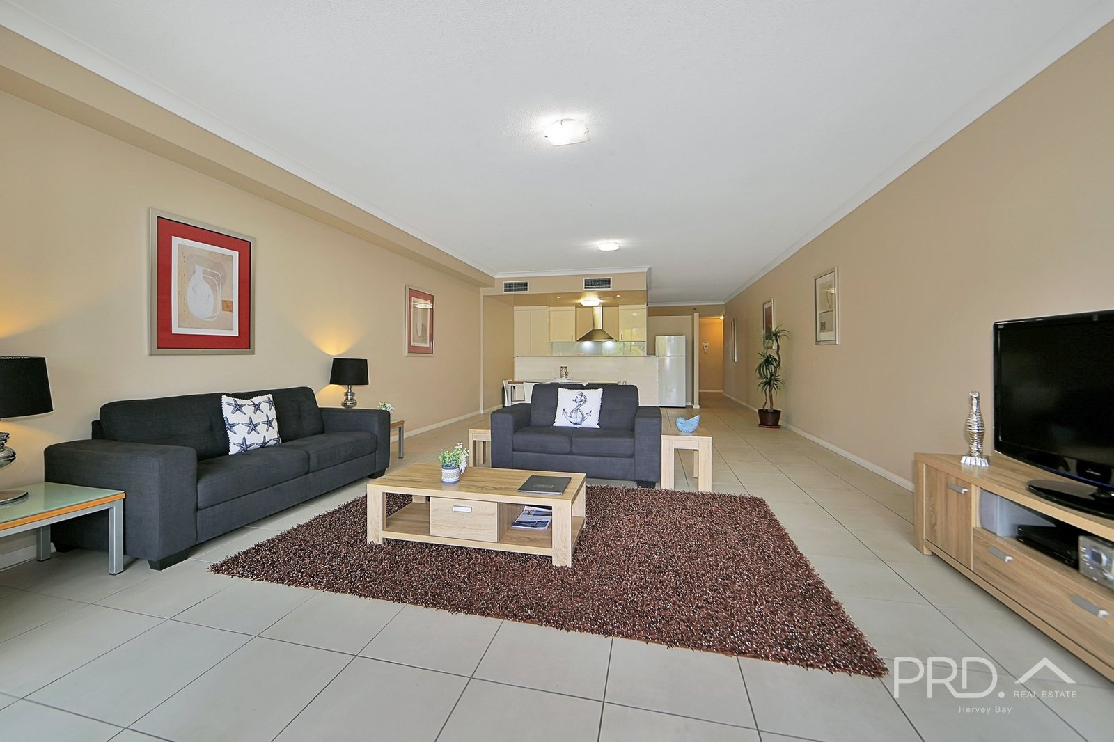 15/371 Esplanade  SCARNESS 13