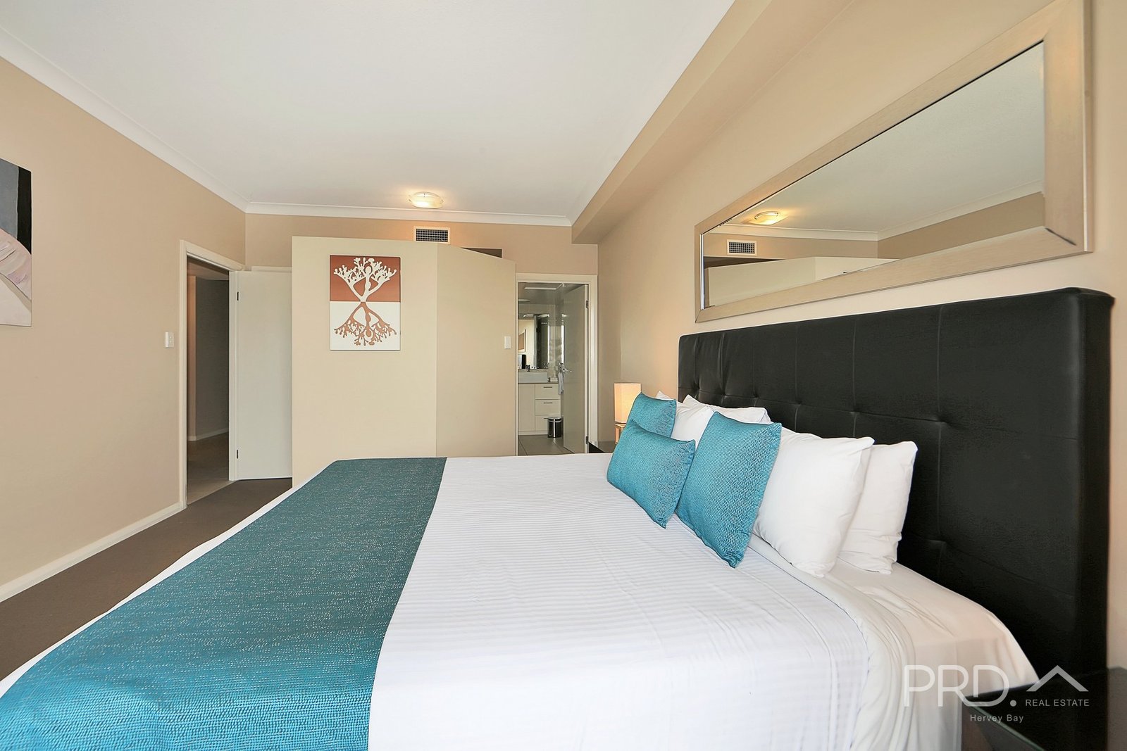 15/371 Esplanade  SCARNESS 19