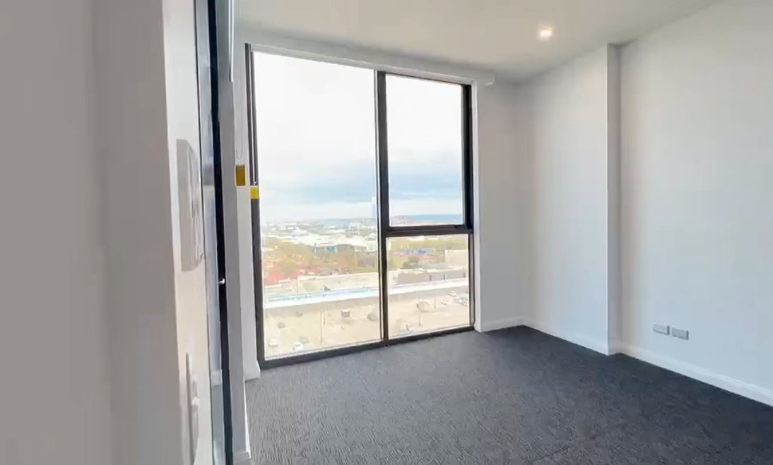 1537/1 Studio Drive EASTGARDENS 5