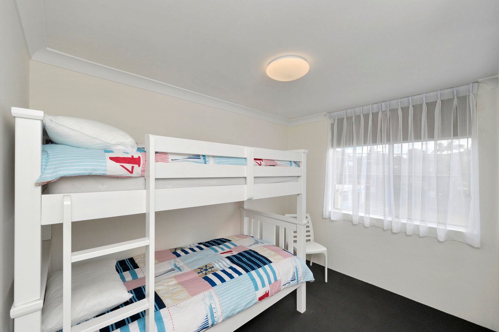 15/38 Marine Drive FINGAL BAY 17