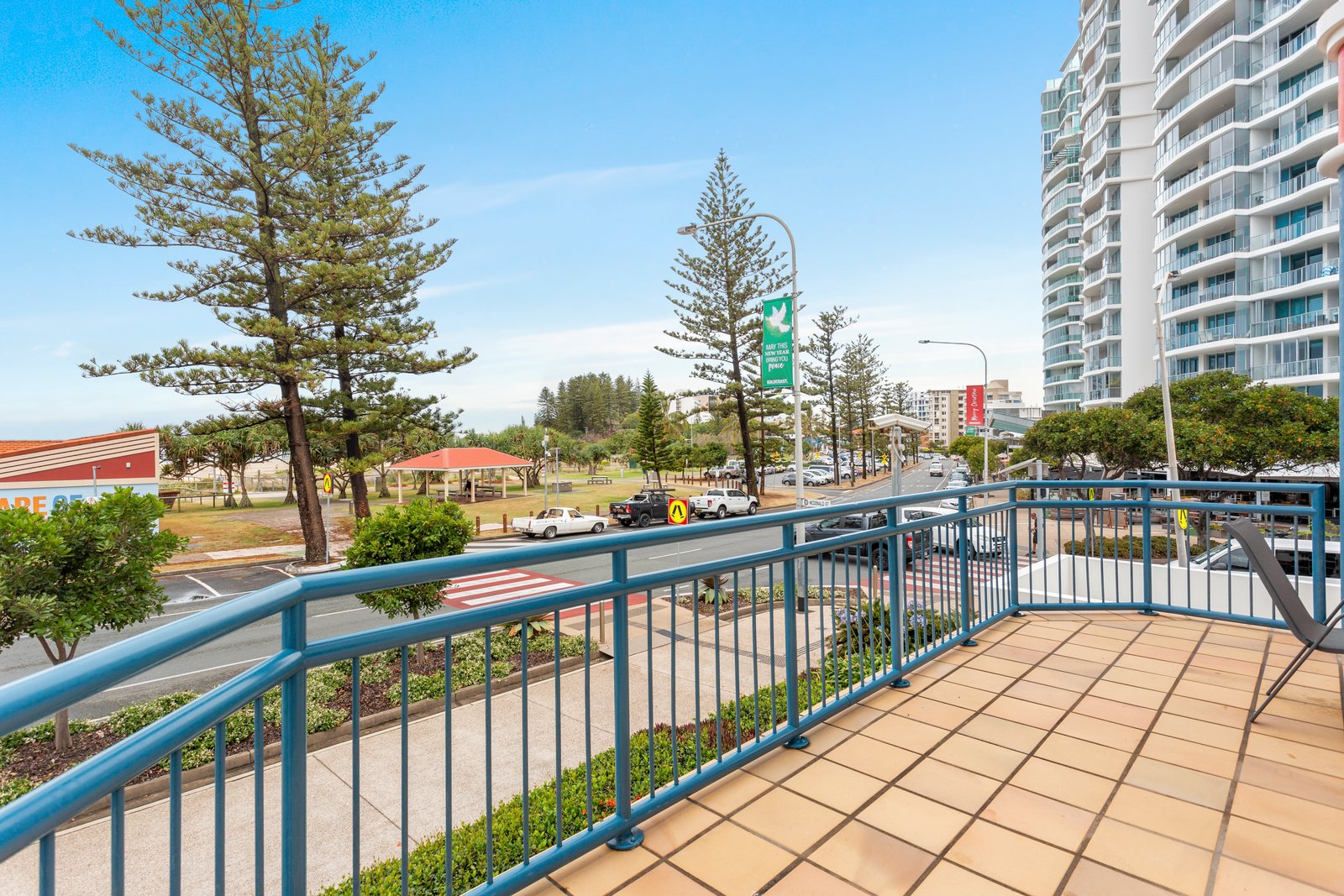 154-156/99 Griffith Street COOLANGATTA 11