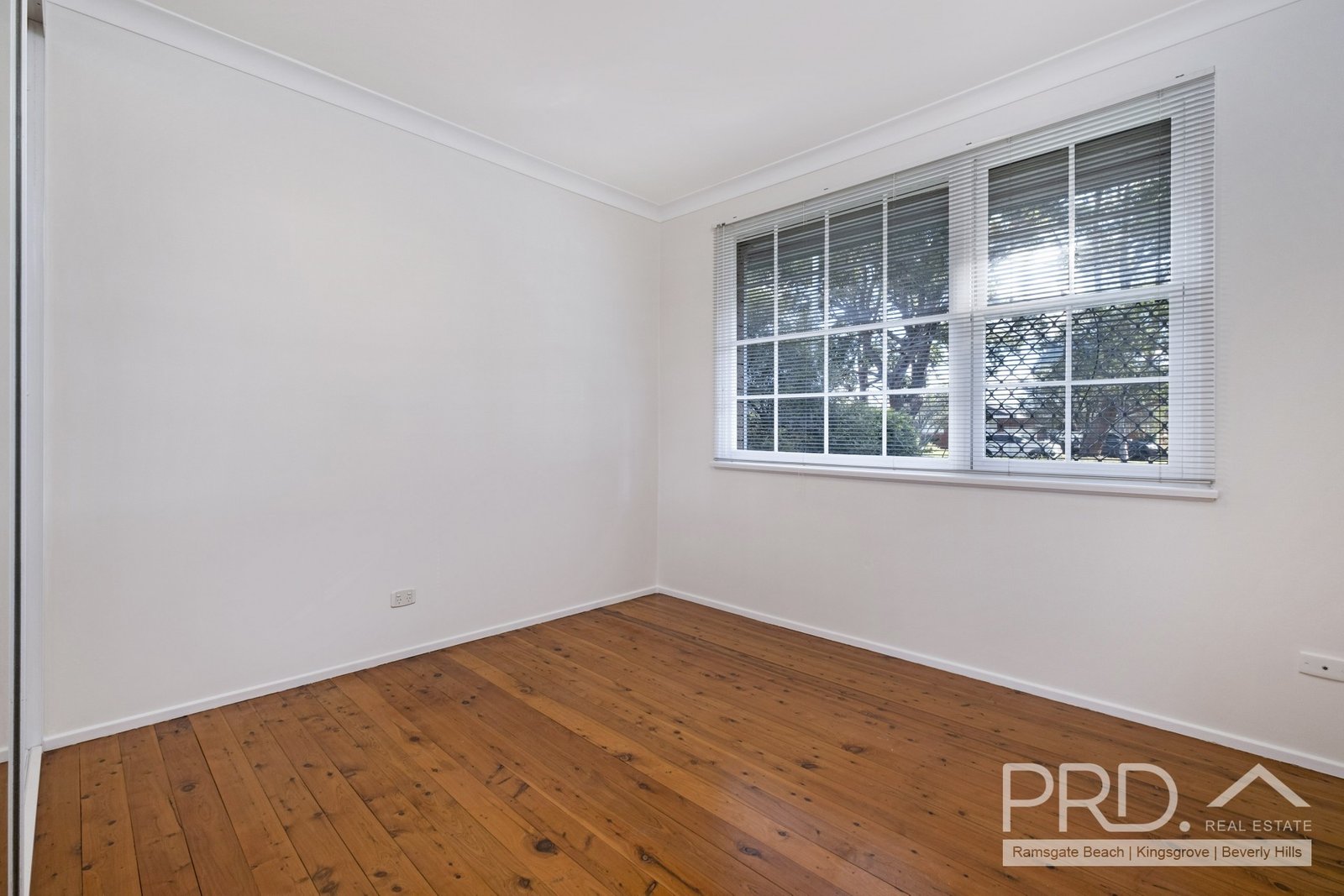 1/54-56 Walter Street SANS SOUCI 4