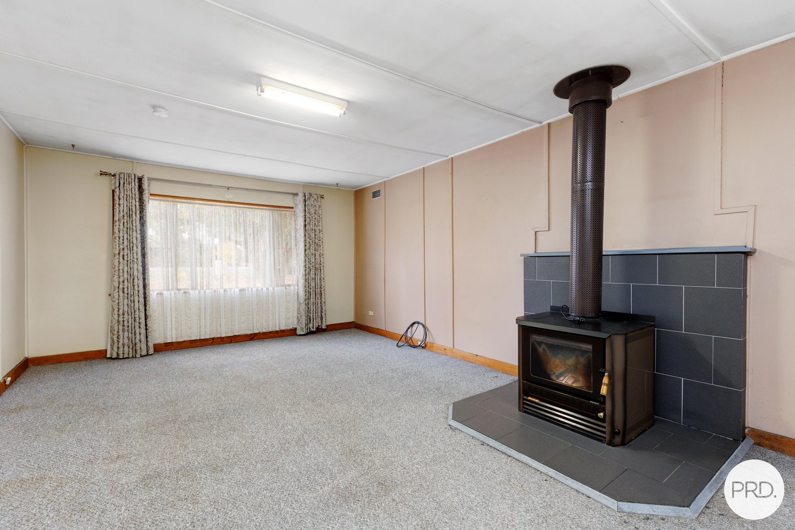 154 Batlow Road TUMBARUMBA 6