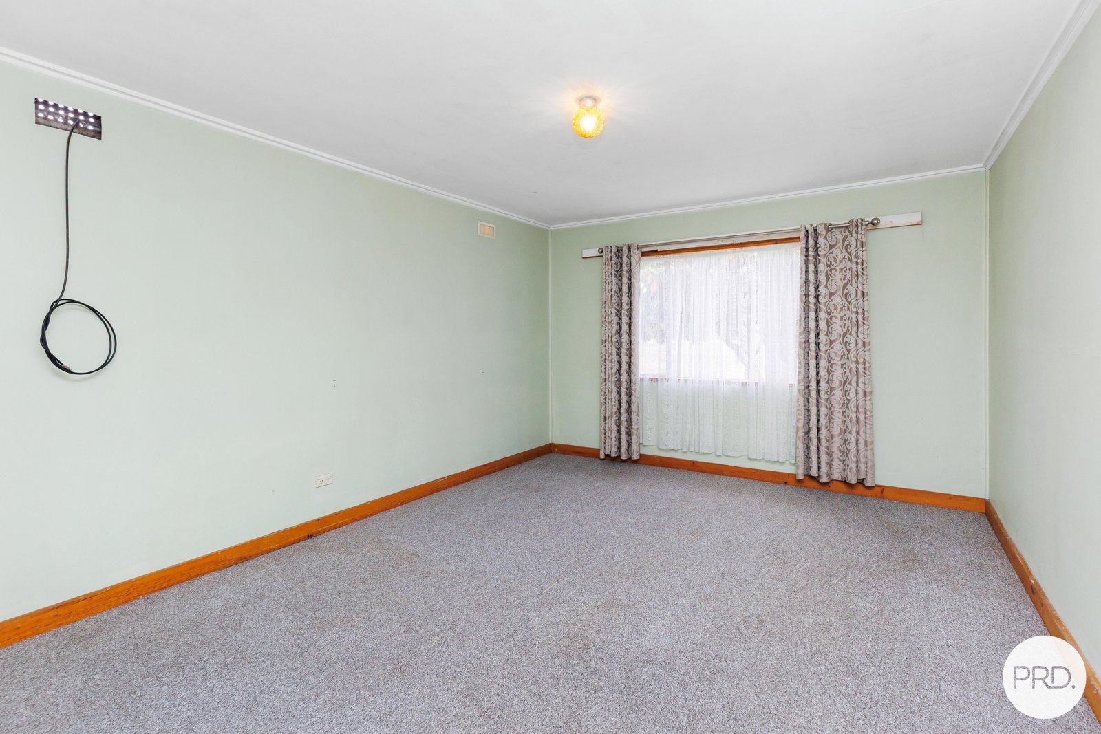 154 Batlow Road TUMBARUMBA 8