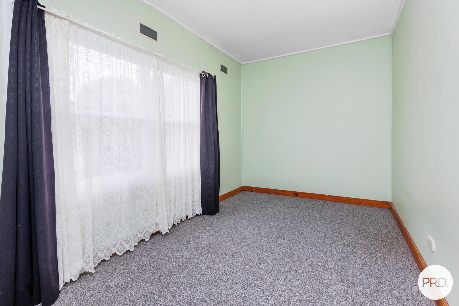 154 Batlow Road TUMBARUMBA 9