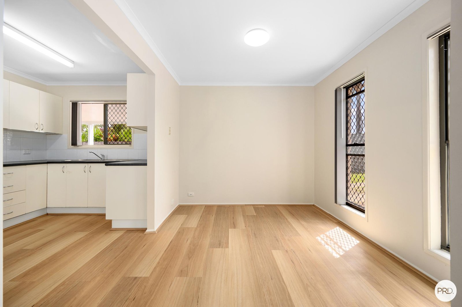 154 Benowa Road SOUTHPORT 2