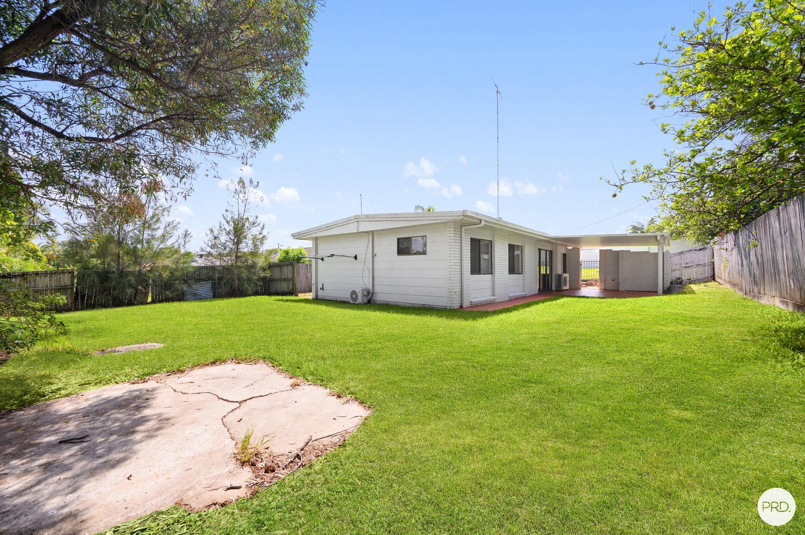 154 Benowa Road SOUTHPORT 11
