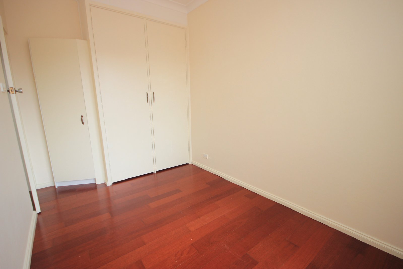 154 Chuter Avenue SANS SOUCI 6