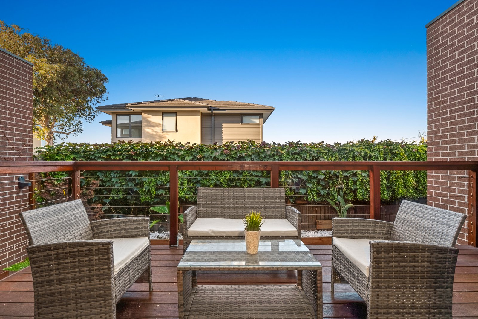 Gallery: 1/54 Gillard Street
