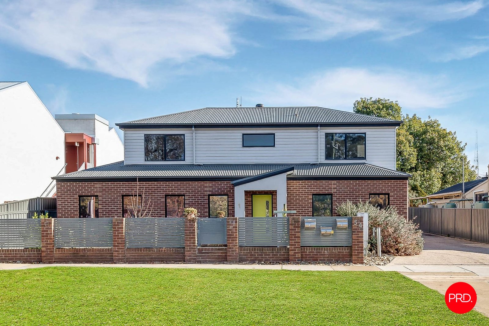 1/54 Mackenzie Street West  GOLDEN SQUARE 2