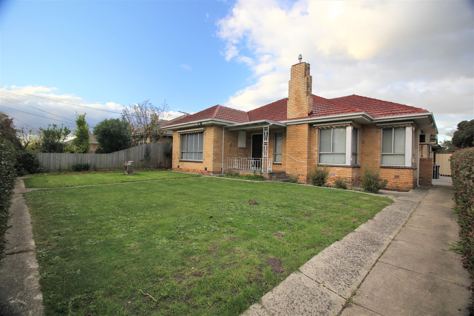 Gallery: 1/54 Macrina Street