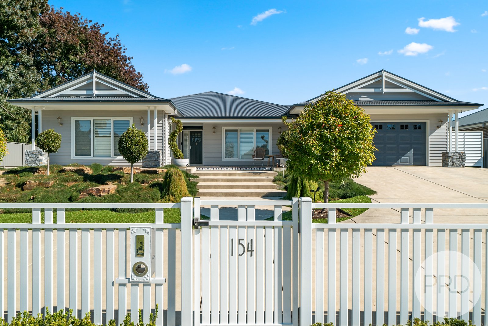 154 Main Street LAKE ALBERT 1