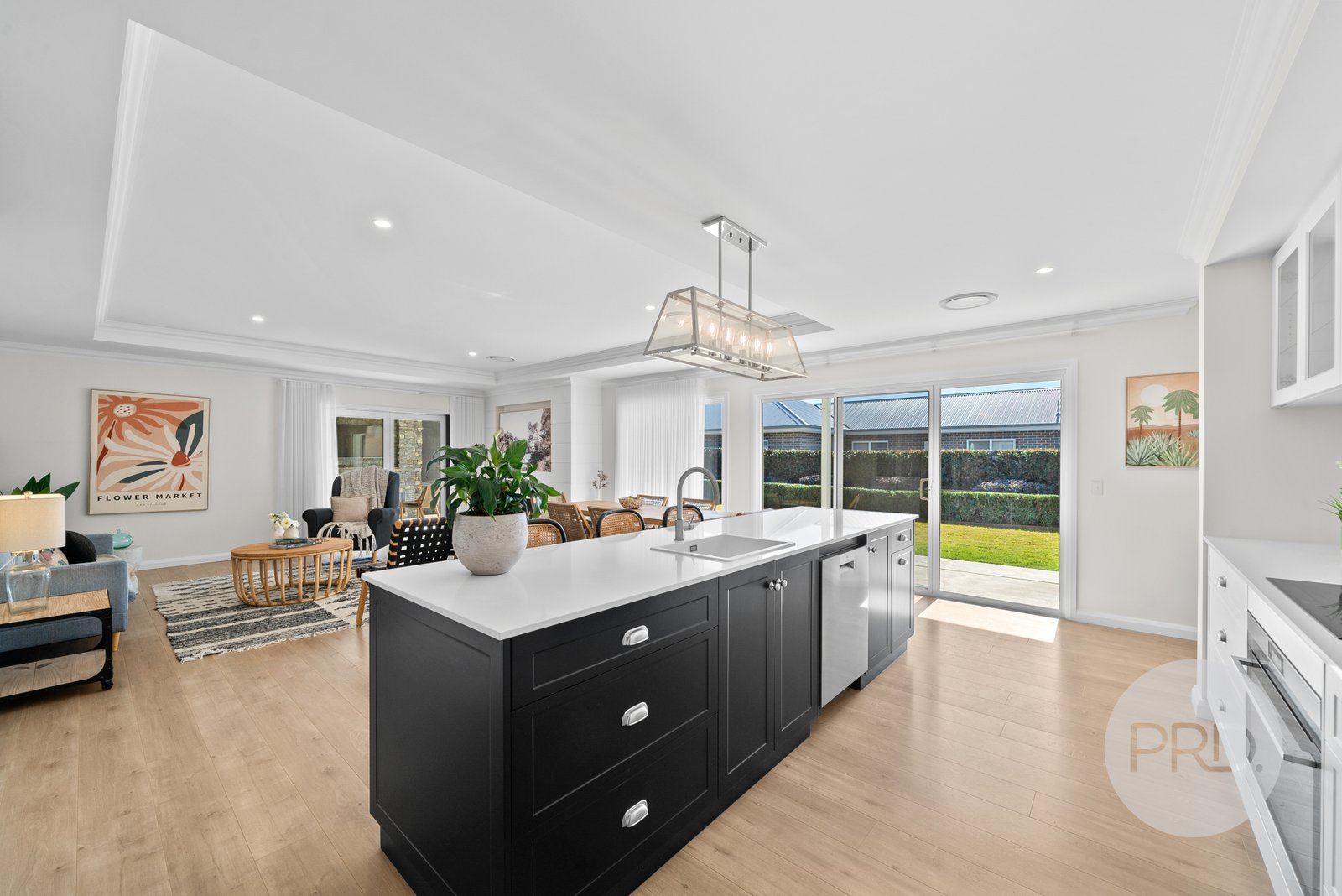 154 Main Street LAKE ALBERT 3