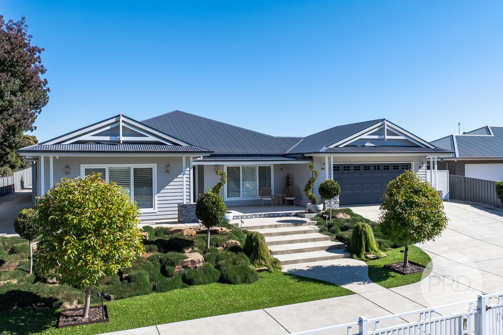 154 Main Street LAKE ALBERT 6