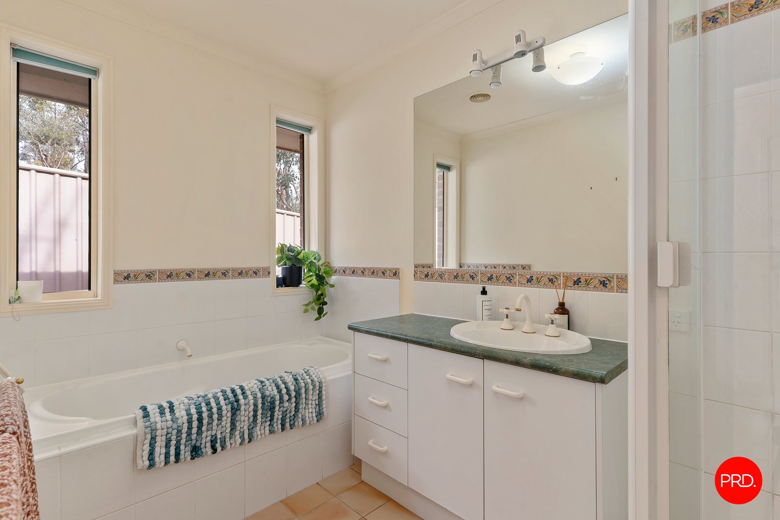 154 Osborne Street SPRING GULLY 14