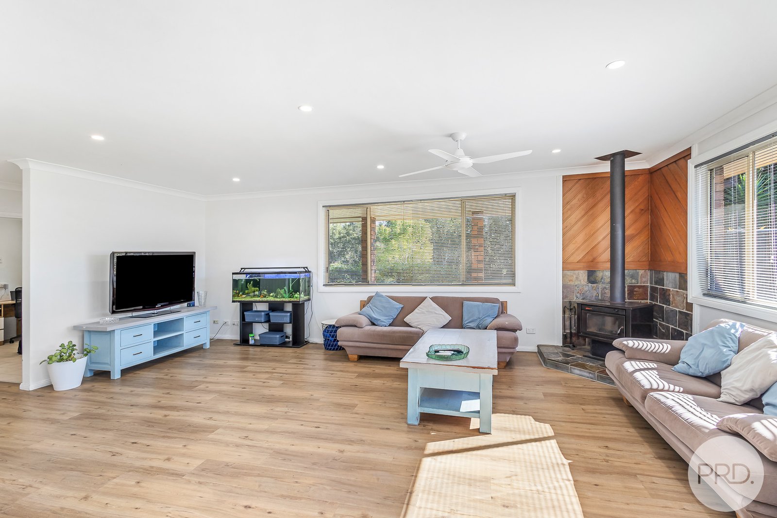 154 Salamander Way SALAMANDER BAY 8