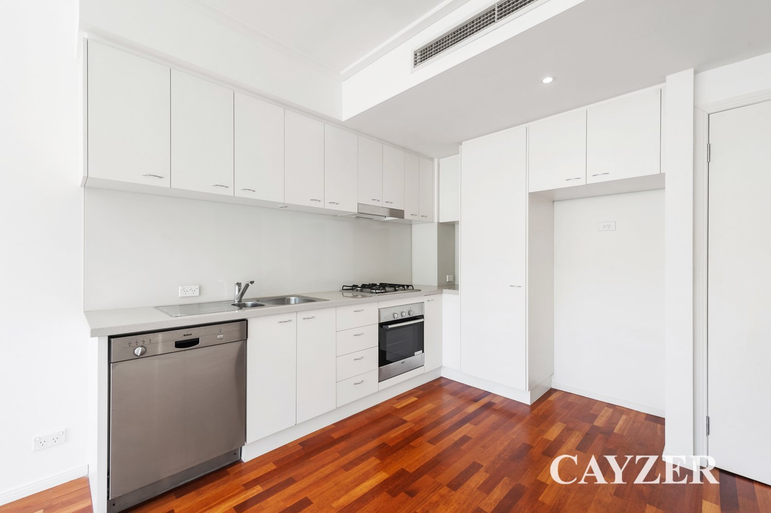 Gallery: 15/4 Seisman Place