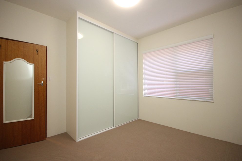 154 The Grand Parade MONTEREY 8