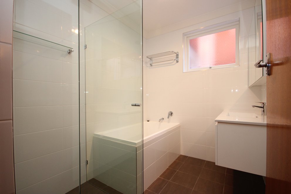 154 The Grand Parade MONTEREY 9