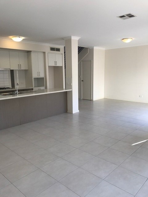 15/41 Baler Court HAMMOND PARK 5