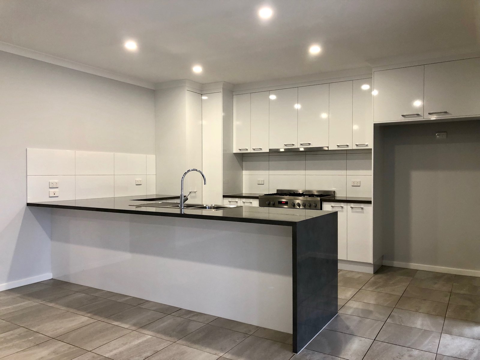 1/541 Klose Street LAVINGTON 2