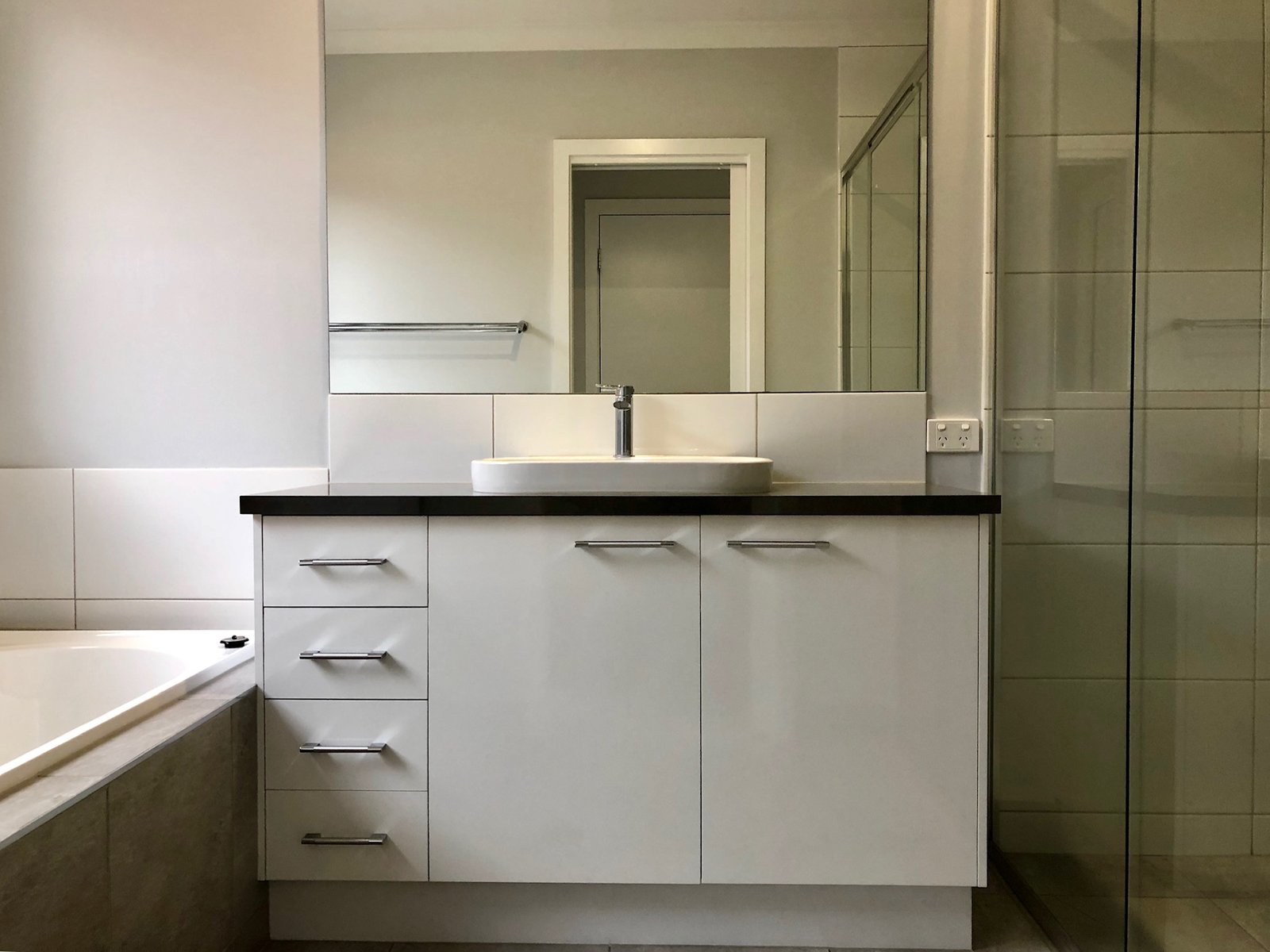 1/541 Klose Street LAVINGTON 9