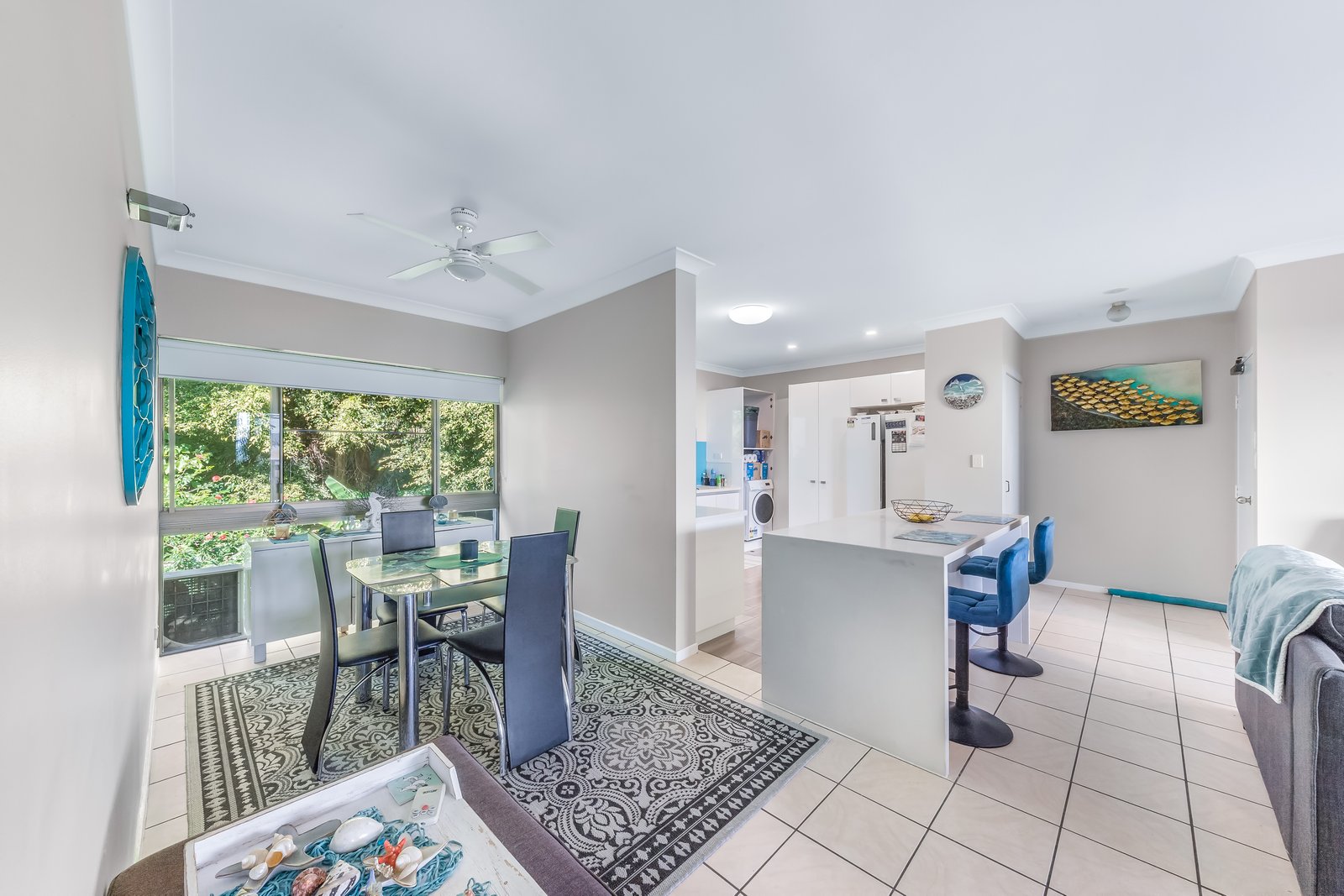 154/6 Eshelby Drive CANNONVALE 5