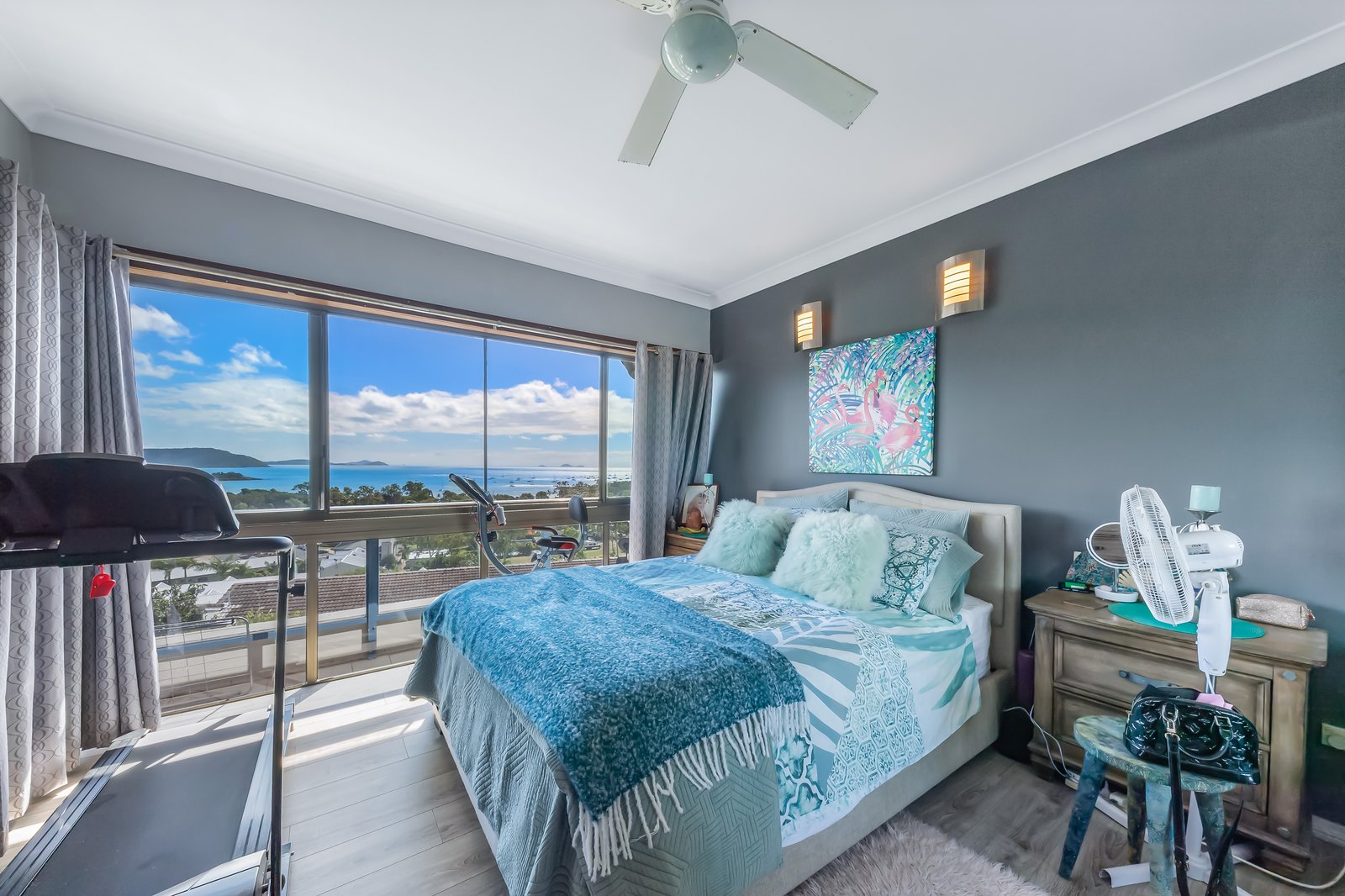 154/6 Eshelby Drive CANNONVALE 7