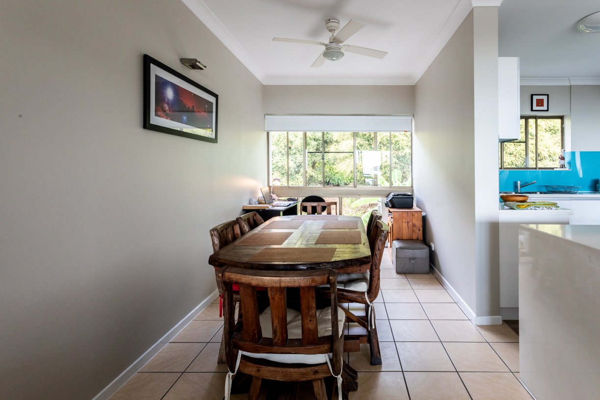 154/6 Eshelby Drive CANNONVALE 8