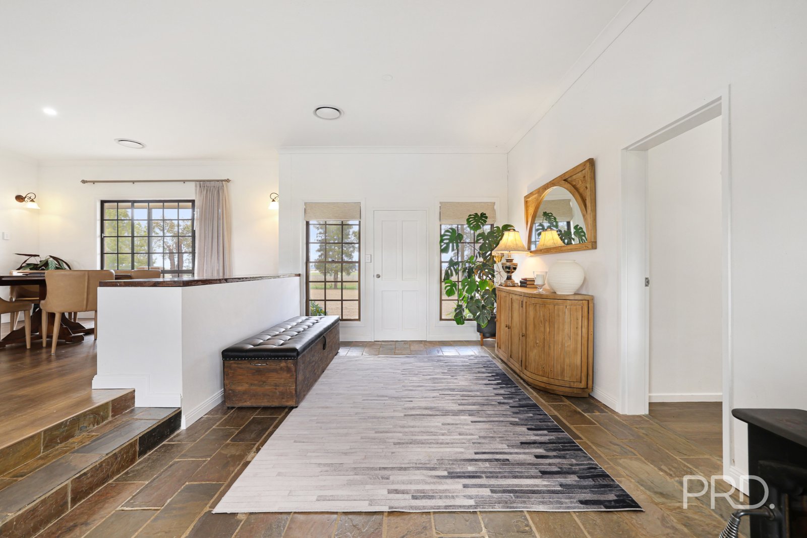 1547 Oxley Highway TAMWORTH 5