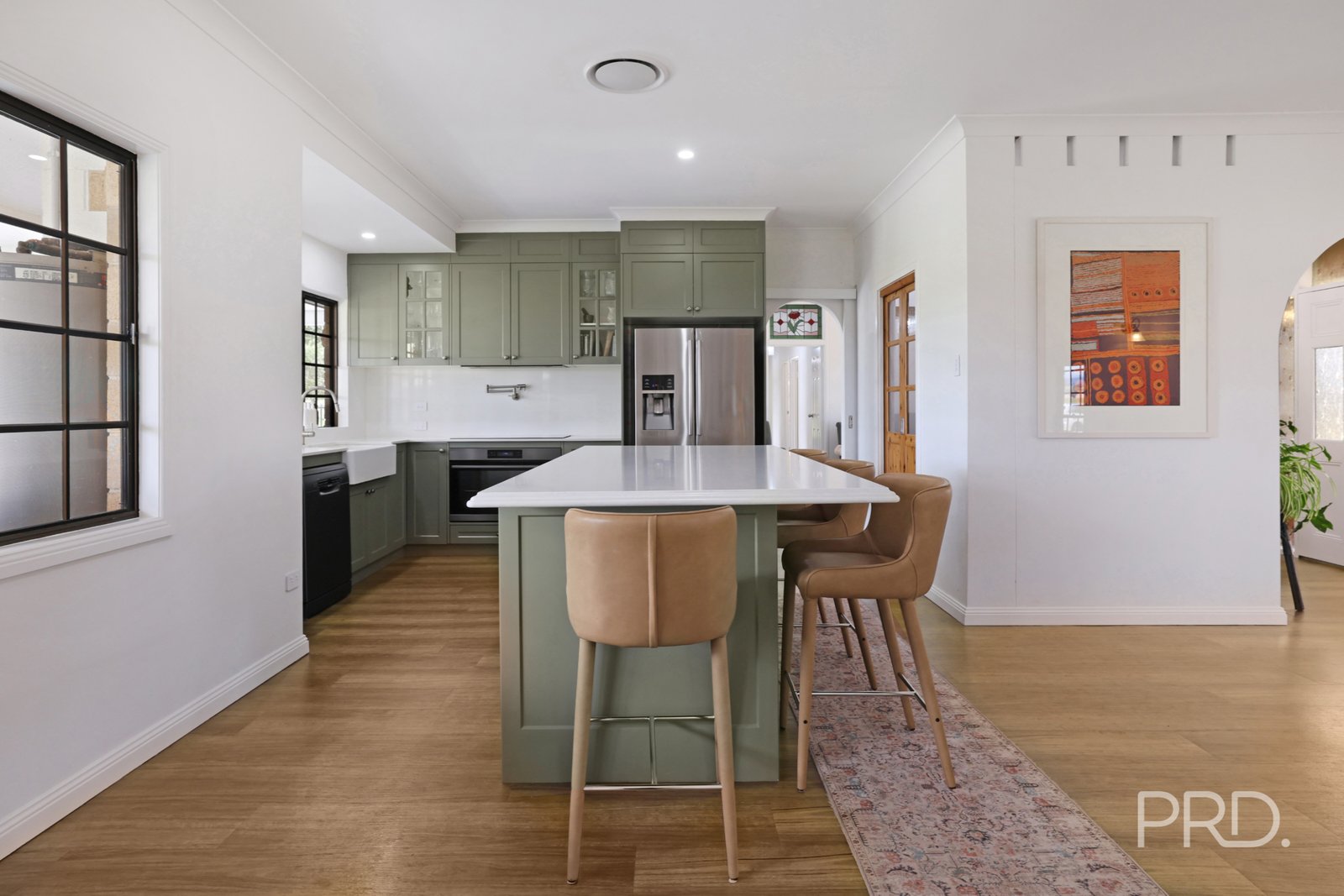 1547 Oxley Highway TAMWORTH 8