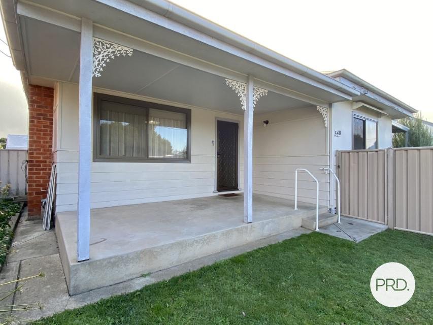 1/548 Klose Street LAVINGTON 1
