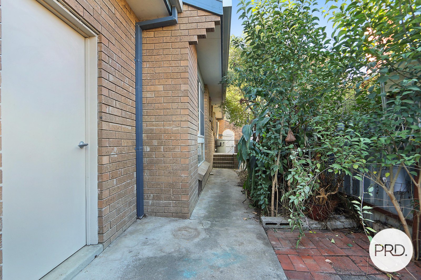1/549 Ebden Street SOUTH ALBURY 8