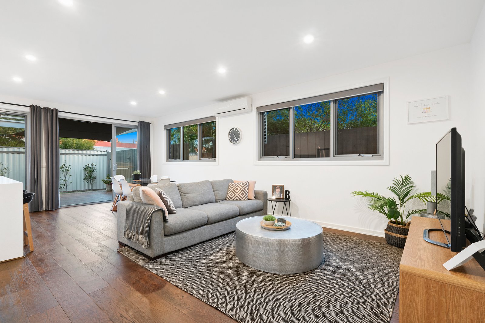 Gallery: 154A Wickham Road