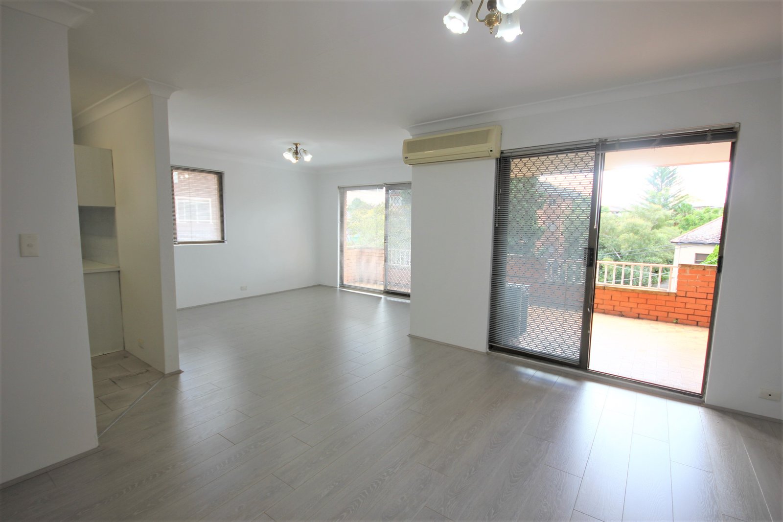 15/5-13 Hayburn Avenue ROCKDALE 2