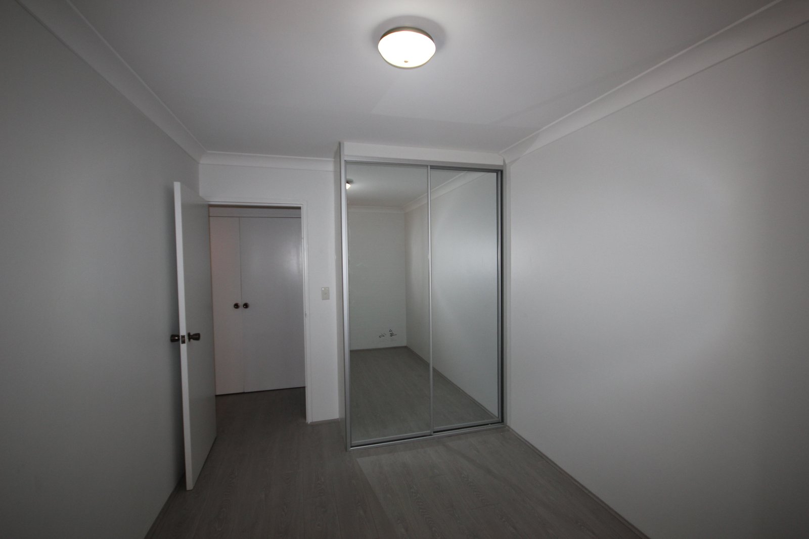 15/5-13 Hayburn Avenue ROCKDALE 5